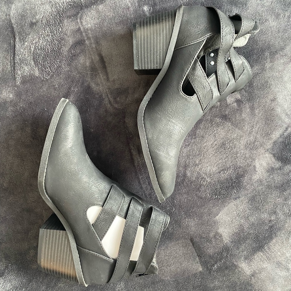 POP black booties- NEVER WORN
